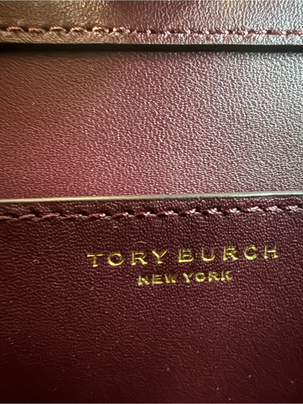 Tory Burch Radziwill Small Leather Croc-Embossed Top Handle Bag in Deep Burgundy - Picture 5 of 6